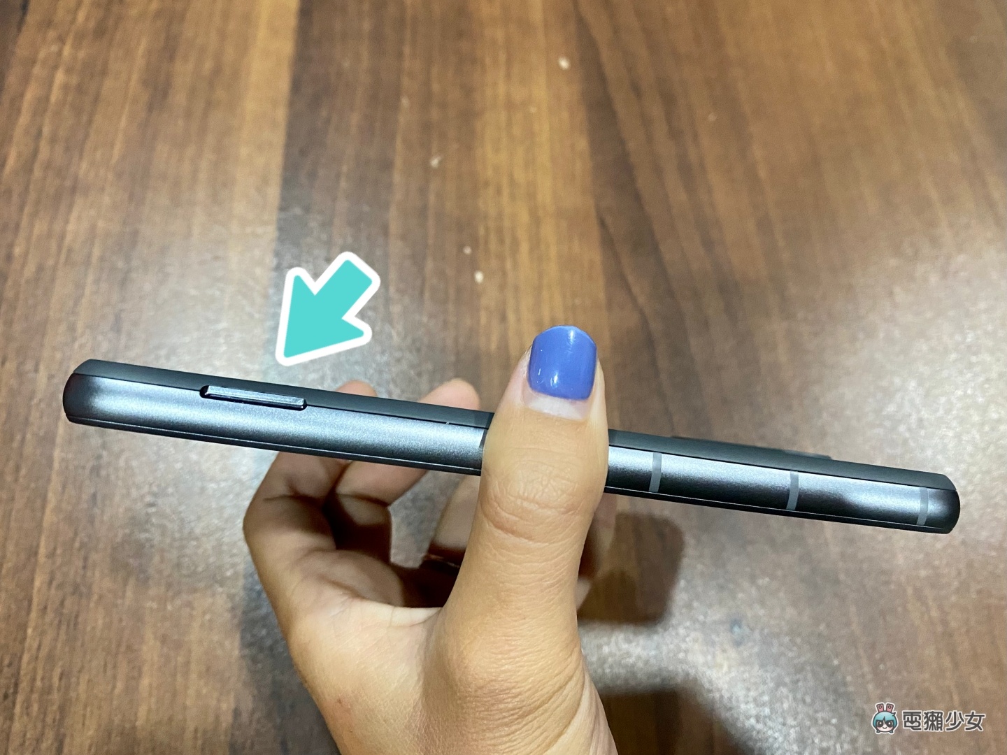 开箱｜拿到荷兰来的 Fairphone 4 了！模组化手机可以轻松拆卸自己维修 不只省钱还超环保？