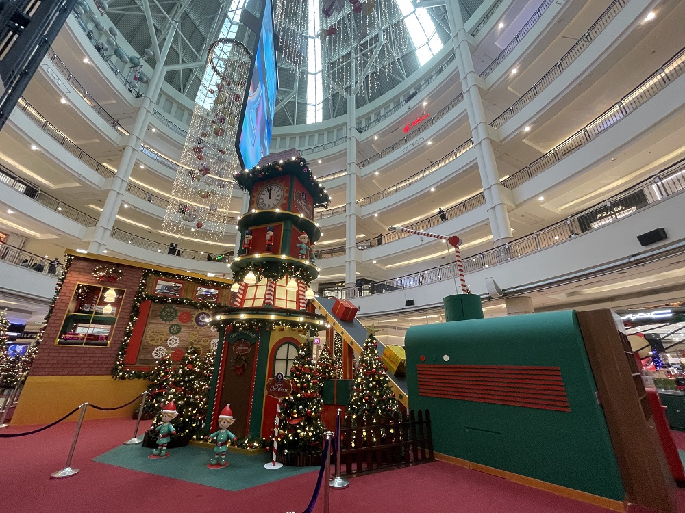 商场 I 雪隆10大商场圣诞装饰合集！奢华风、童趣风、魔法丛林多个打卡位 更多热点 图6张