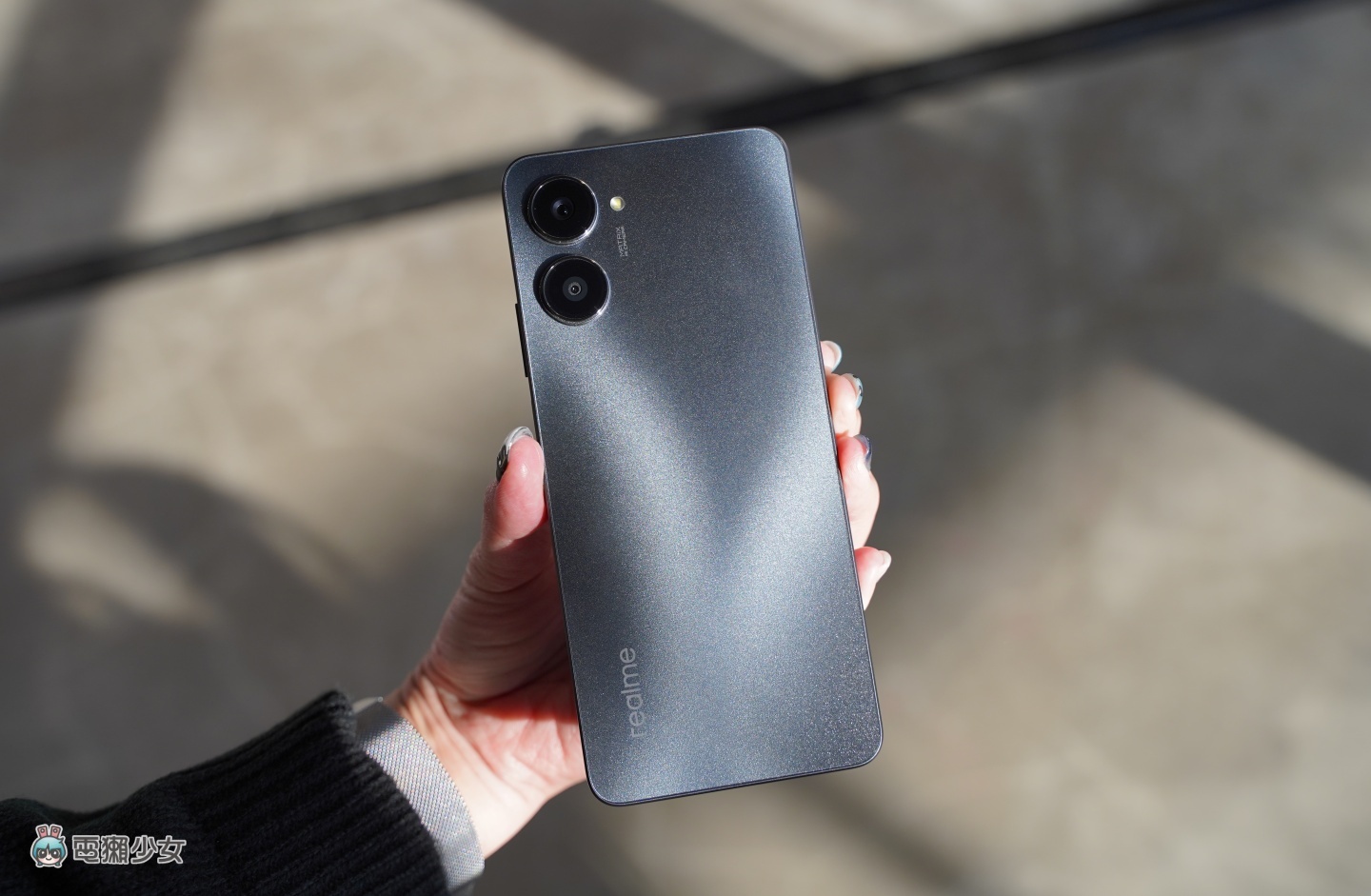 出门|realme 10 Pro 系列正式登台!曲面萤幕的 realme 10 Pro+ 只要 15,990 元就能入手 内容图9 潮品文-大潮社旗下实时最新热点娱乐时尚数码等新闻资讯网站! 出门|realme 10 Pro 系列正式登台!曲面萤幕的 realme 10 Pro+ 只要 15,990 元就能入手