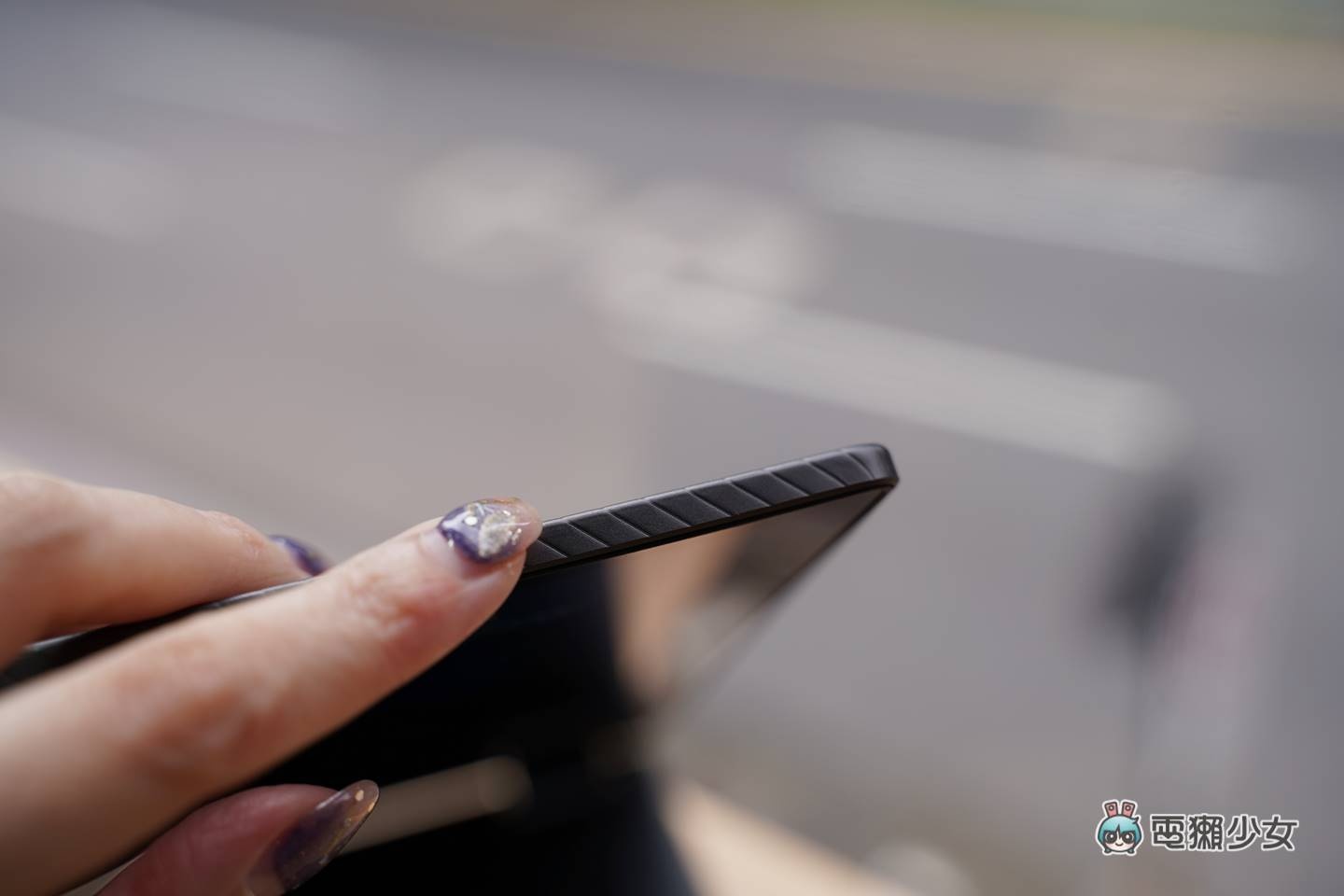 16 吋也能是翻转电竞笔电!ROG Flow X16 带着顶规 AMD 处理器与 NVIDIA 独立显卡翻过去,轻薄可携、灵活多工 内容图20 潮品文-大潮社旗下实时最新热点娱乐时尚数码等新闻资讯网站! 16 吋也能是翻转电竞笔电!ROG Flow X16 带着顶规 AMD 处理器与 NVIDIA 独立显卡翻过去,轻薄可携、灵活多工