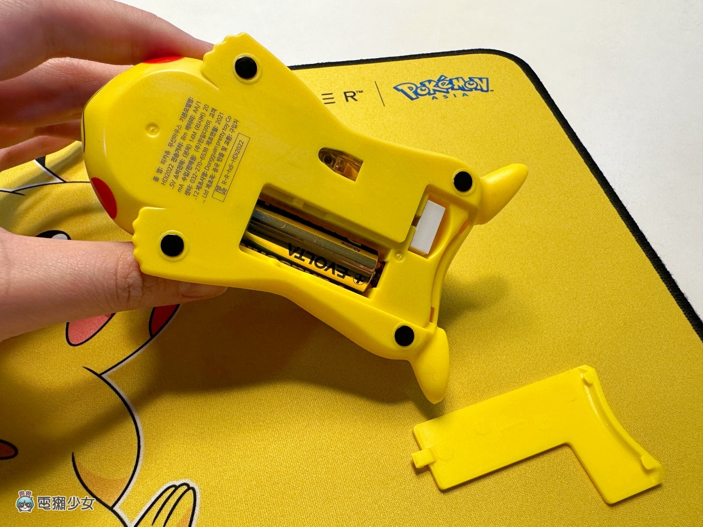 爆萌的皮卡丘 3D 立体造型鼠标！可爱归可爱 但真的好用？开箱实测用给你看