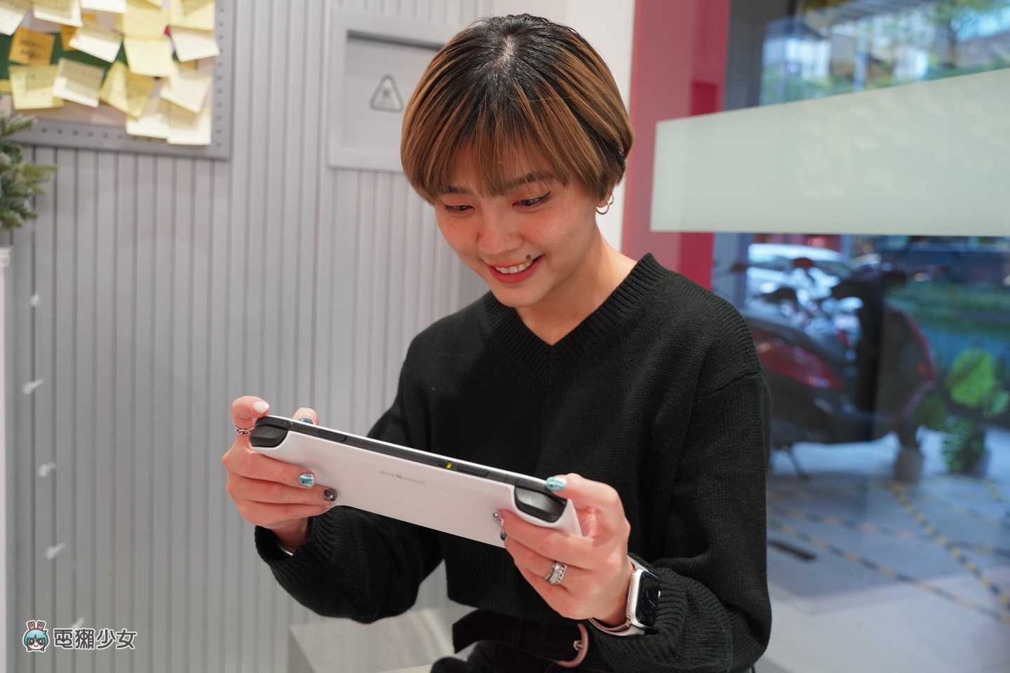 Logitech G CLOUD 上手开箱!玩游戏会卡顿吗?值不值得买?热门 QA 帮你解答 内容图1 潮品文-大潮社旗下实时最新热点娱乐时尚数码等新闻资讯网站! Logitech G CLOUD 上手开箱!玩游戏会卡顿吗?值不值得买?热门 QA 帮你解答