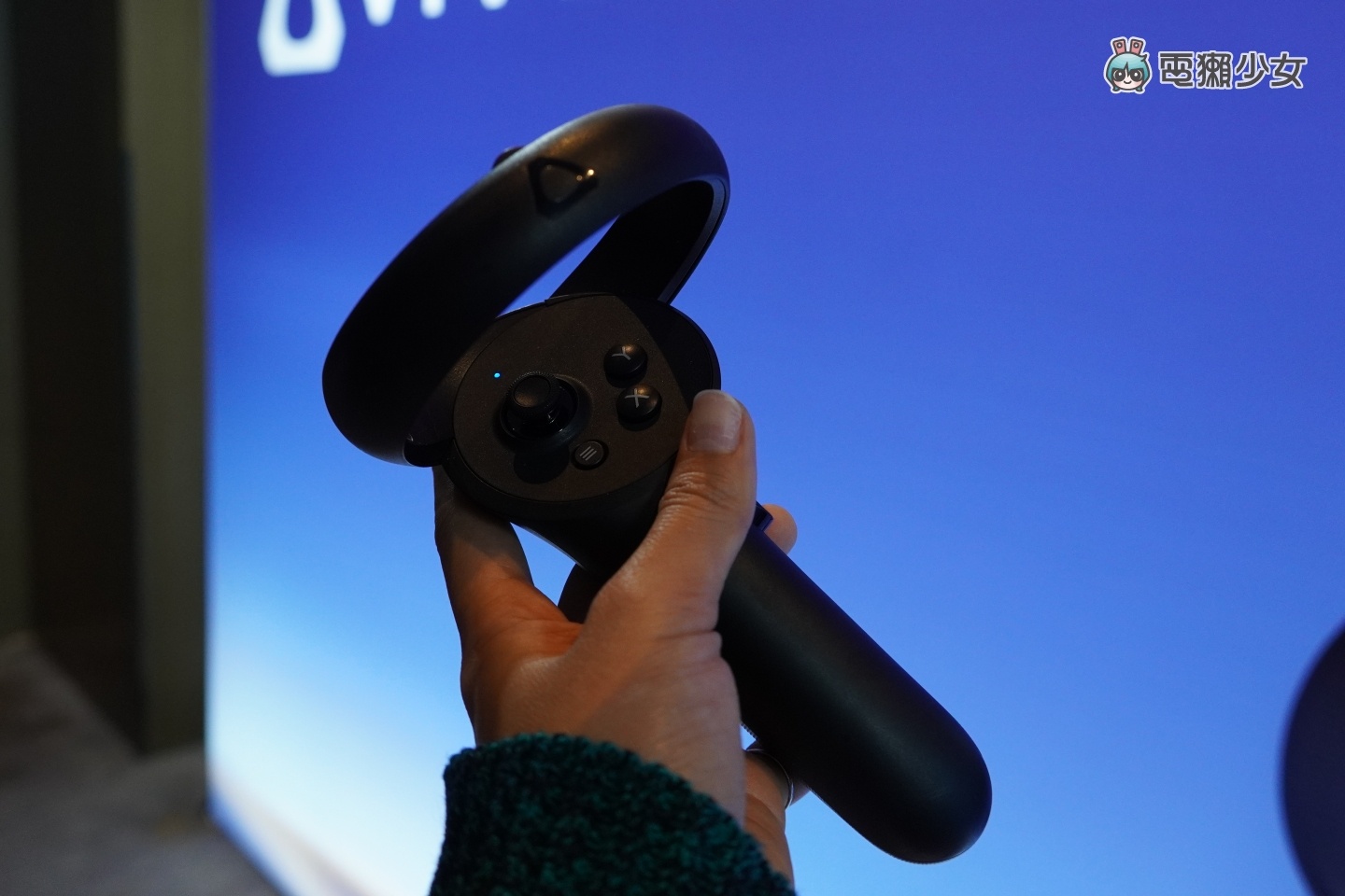 出门|人在中国台湾先玩到 HTC 准备在 CES 发表的 VIVE XR Elite!身形轻巧还可调度数 让你裸眼无负担闯入元宇宙 内容图7 潮品文-大潮社旗下实时最新热点娱乐时尚数码等新闻资讯网站! 出门|人在中国台湾先玩到 HTC 准备在 CES 发表的 VIVE XR Elite!身形轻巧还可调度数 让你裸眼无负担闯入元宇宙