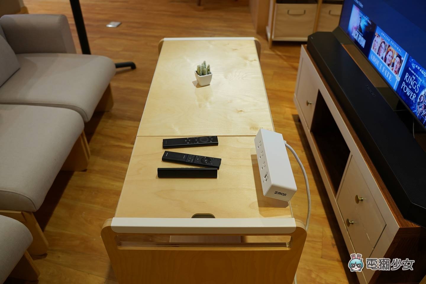 开箱|延长线也有学问?这个插座与产品之间最佳的桥梁进化到哪里了 Zmoji 架起来的延长线 内容图10 潮品文-大潮社旗下实时最新热点娱乐时尚数码等新闻资讯网站! 开箱|延长线也有学问?这个插座与产品之间最佳的桥梁进化到哪里了 Zmoji 架起来的延长线