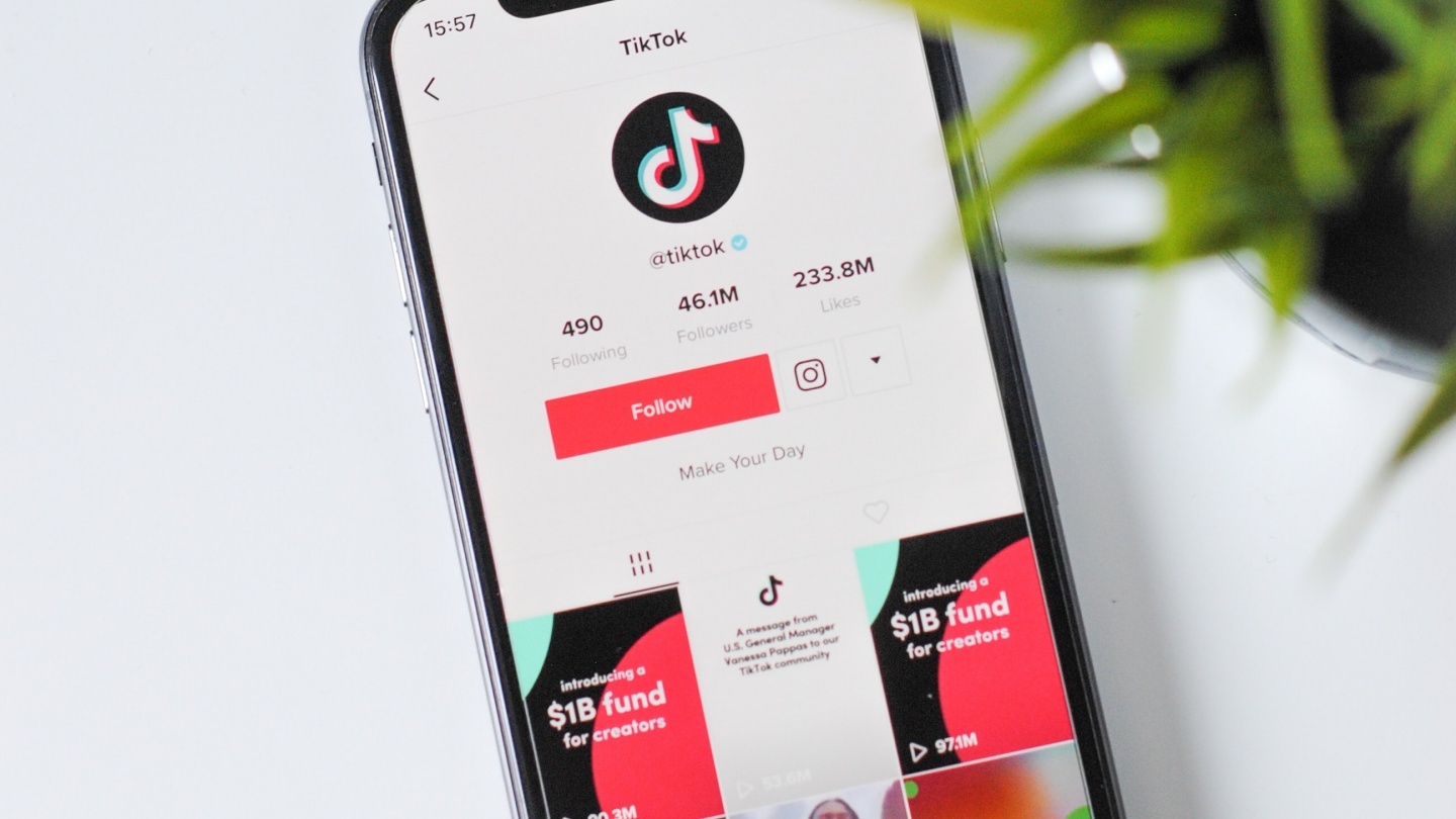 TikTok 蝉联三年成全球最热门的 App！Facebook 下降至第 8 名