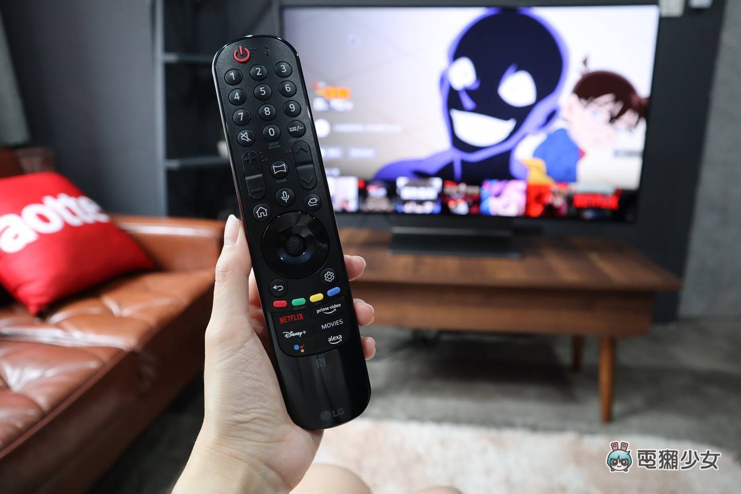 开箱|想电视变成曲面就用遥控器按!全球首款可调式曲面 LG OLED Flex 电视,也是电竞萤幕喔! 内容图16 潮品文-大潮社旗下实时最新热点娱乐时尚数码等新闻资讯网站! 开箱|想电视变成曲面就用遥控器按!全球首款可调式曲面 LG OLED Flex 电视,也是电竞萤幕喔!