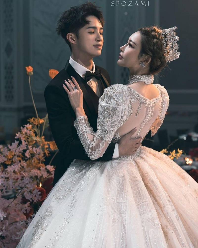 Diorlynn、达达婚纱照