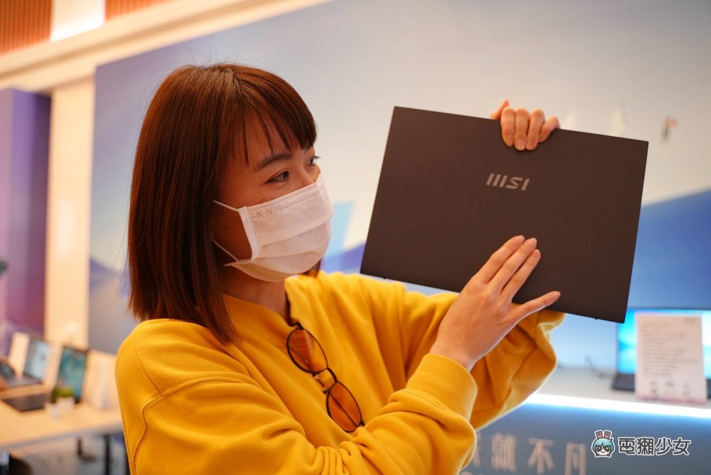 出门|旗舰机皇 17 万元 Titan GT77 登场!大好评商务 Prestige 系列出 13 吋 990 克轻薄笔电,新电竞系列诞生 内容图12 潮品文-大潮社旗下实时最新热点娱乐时尚数码等新闻资讯网站! 出门|旗舰机皇 17 万元 Titan GT77 登场!大好评商务 Prestige 系列出 13 吋 990 克轻薄笔电,新电竞系列诞生