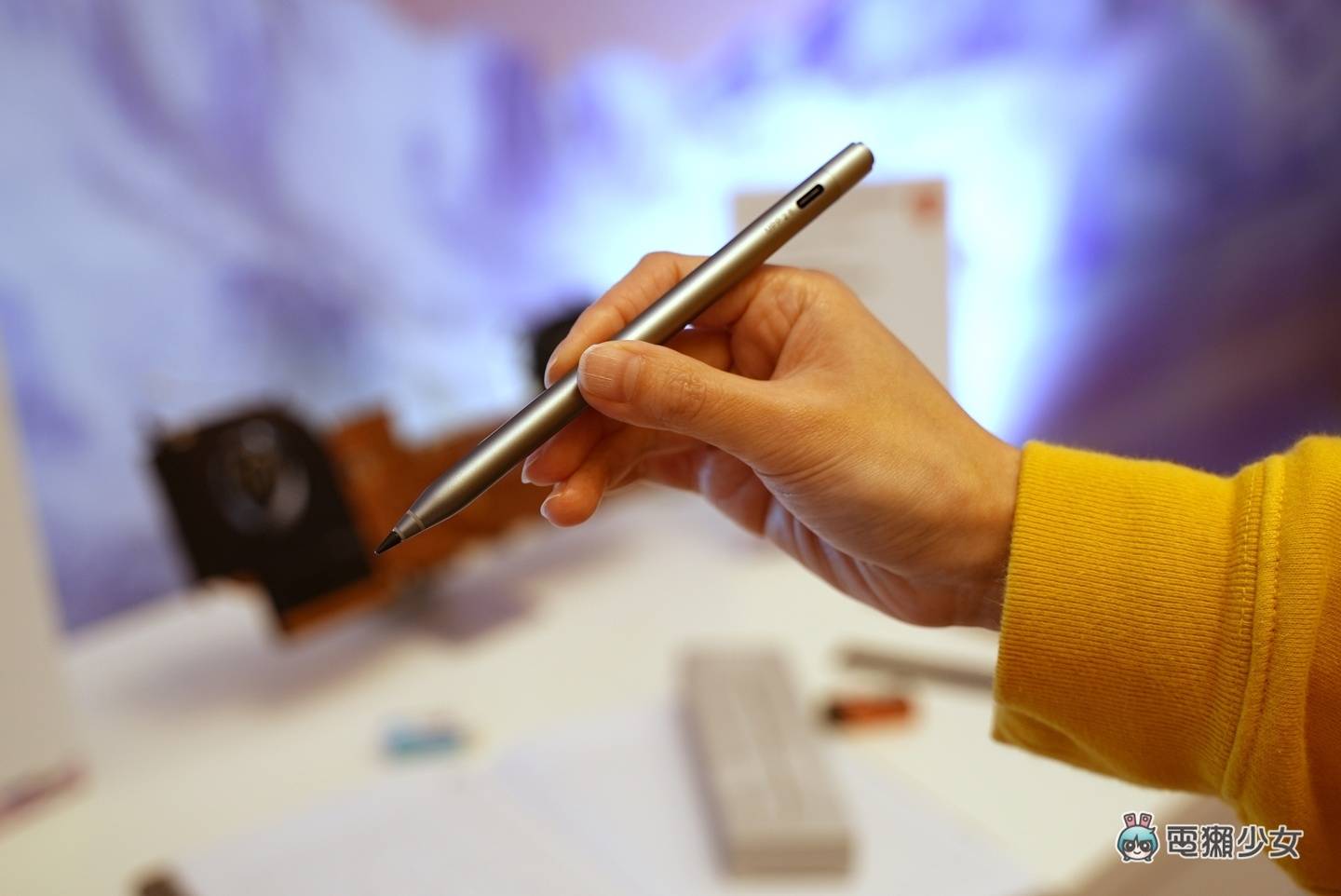 出门|旗舰机皇 17 万元 Titan GT77 登场!大好评商务 Prestige 系列出 13 吋 990 克轻薄笔电,新电竞系列诞生 内容图17 潮品文-大潮社旗下实时最新热点娱乐时尚数码等新闻资讯网站! 出门|旗舰机皇 17 万元 Titan GT77 登场!大好评商务 Prestige 系列出 13 吋 990 克轻薄笔电,新电竞系列诞生