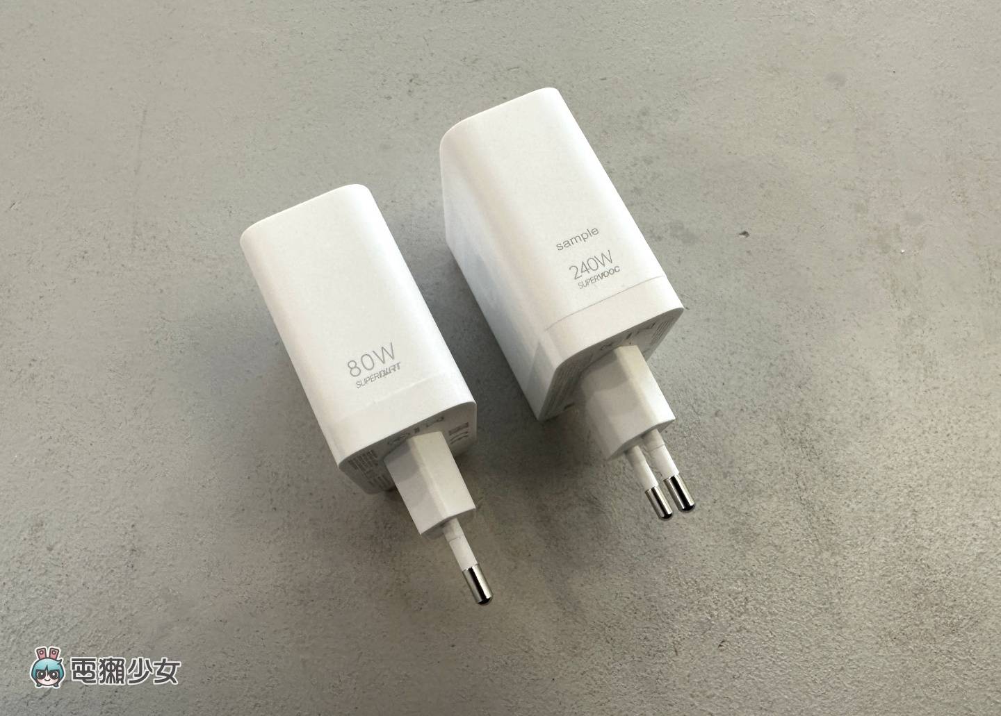 出门|realme GT3 快速动眼看!具备 240W 超级闪充 还有超炫的 RGB 灯效 内容图4 潮品文-大潮社旗下实时最新热点娱乐时尚数码等新闻资讯网站! 出门|realme GT3 快速动眼看!具备 240W 超级闪充 还有超炫的 RGB 灯效