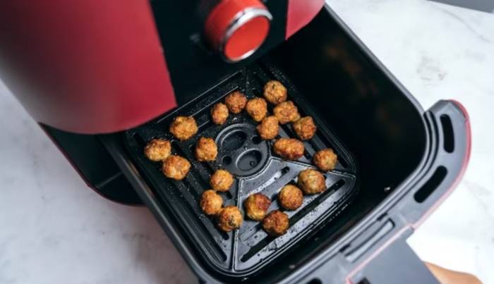健康I 全家不烟不酒却得肺癌，罪魁祸首竟是厨房里的Air fryer？ 更多热点 图1张