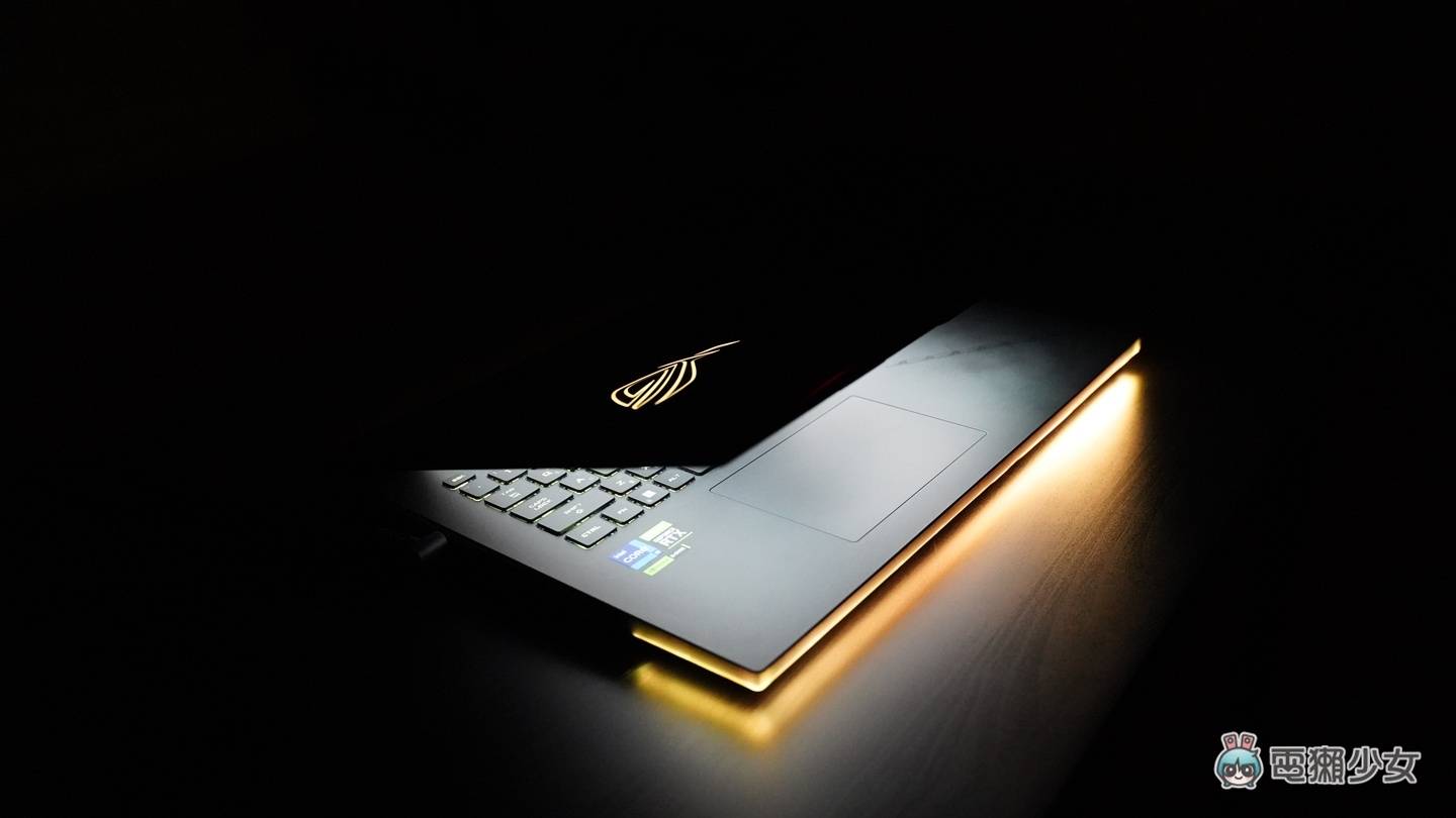 尝试客家路线？超强电竞笔电 ROG Strix SCAR 18/16（G834/G634）Nebula 霓真技术萤幕、三风扇风道、液态金属导热走甜甜价