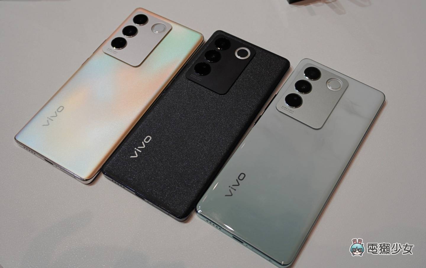 出门|vivo V27 5G 人像旗舰机来啦!具备全新的‘ 时尚柔光环 ’不管多黑怎么拍都好看 内容图3 潮品文-大潮社旗下实时最新热点娱乐时尚数码等新闻资讯网站! 出门|vivo V27 5G 人像旗舰机来啦!具备全新的‘ 时尚柔光环 ’不管多黑怎么拍都好看