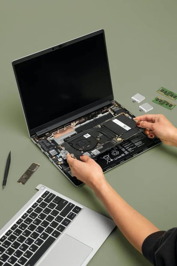 除了 CPU 其他都可以换!Framework 模组化笔电将新增 16 吋型号跟 AMD Ryzen 版本处理器 内容图2 潮品文-大潮社旗下实时最新热点娱乐时尚数码等新闻资讯网站! 除了 CPU 其他都可以换!Framework 模组化笔电新增 16 吋型号跟 AMD Ryzen 版本处理器