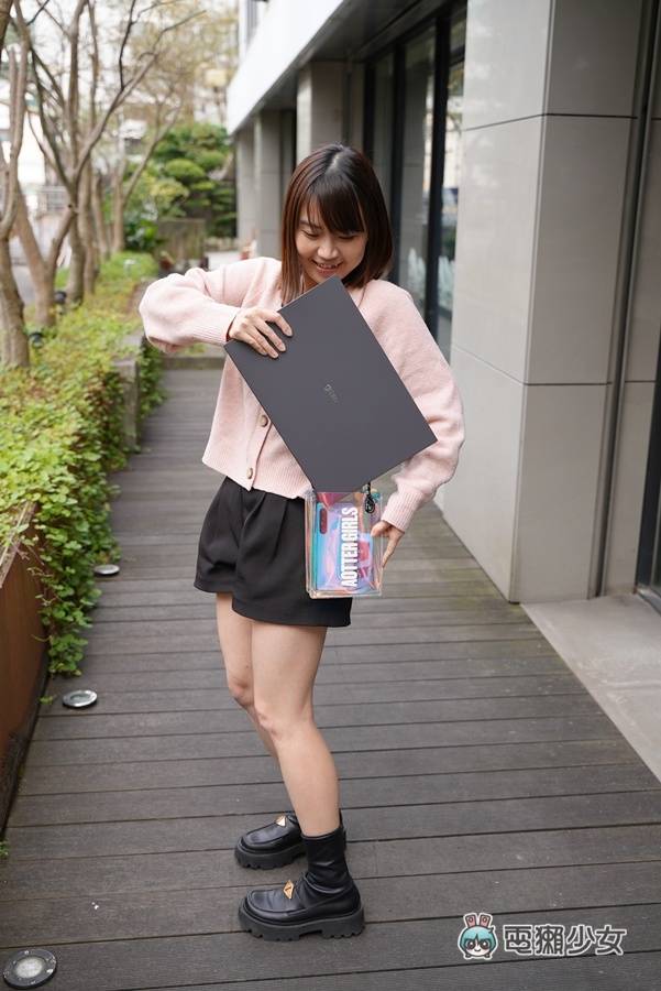 开箱|超轻款大萤幕商务笔电 LG gram 16 吋,通过 Intel Evo 认证与军规认证,2023 效能更新版 内容图12 潮品文-大潮社旗下实时最新热点娱乐时尚数码等新闻资讯网站! 开箱|超轻款大萤幕商务笔电 LG gram 16 吋,通过 Intel Evo 认证与军规认证,2023 效能更新版