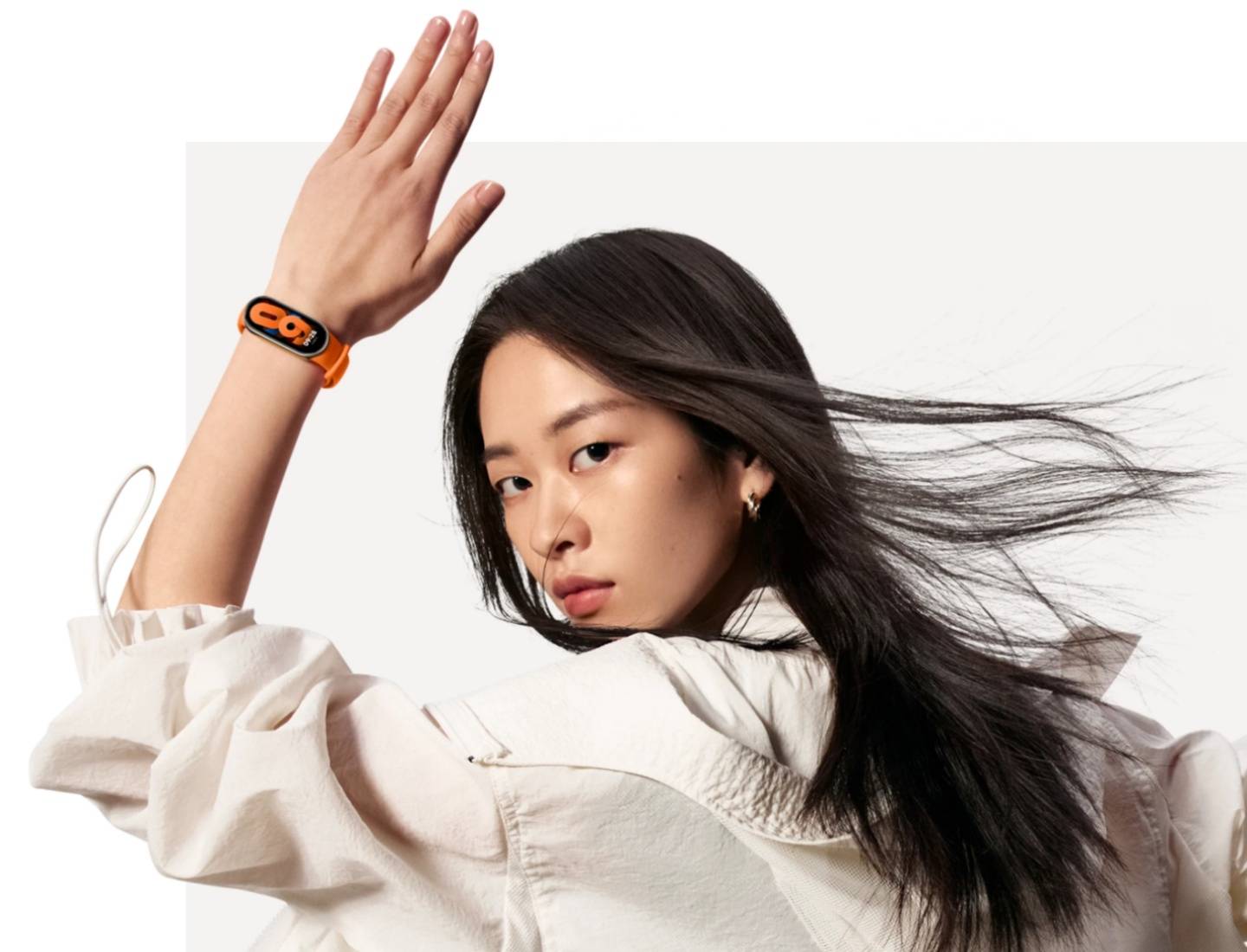 小米手环 8 登场！不只可以戴在手腕 还能挂在脖子或扣在鞋子上