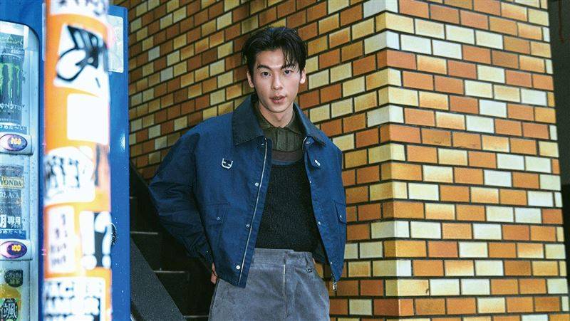 许光汉入伍前帅照曝光！分享日常“基本功”　竟是这样背台词