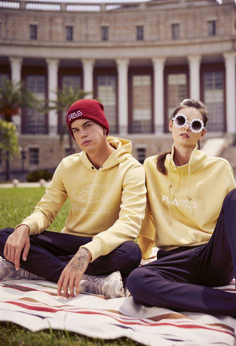 指尖上的奇幻国度!OPI WICKED魔法坏女巫联名登场 内容图12 潮品文-大潮社旗下实时最新热点娱乐时尚数码等新闻资讯网站! FILA OUTDOOR以天文学探索宇宙概念为灵感,推出连帽TEE、铺棉外套与山系风格运动鞋等机能性保暖百搭单品。(图/品牌业者提供)