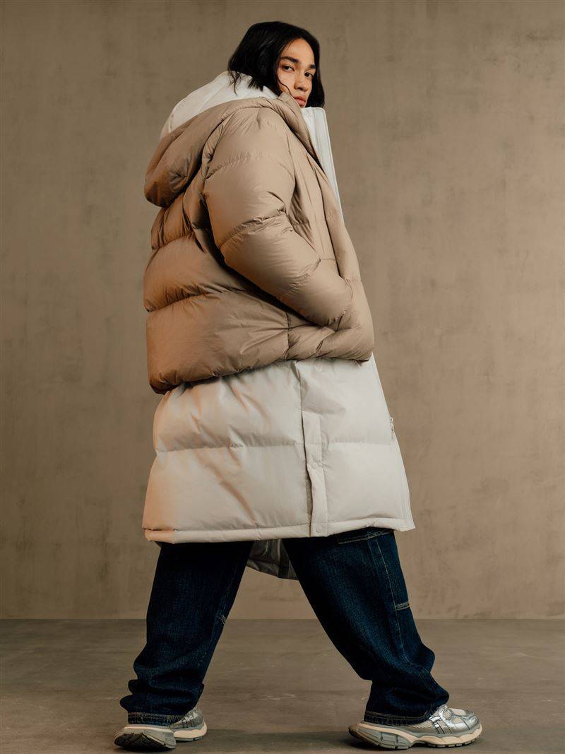 指尖上的奇幻国度!OPI WICKED魔法坏女巫联名登场 内容图17 潮品文-大潮社旗下实时最新热点娱乐时尚数码等新闻资讯网站! Gap羽绒衣可长短叠搭出丰富层次。(图/品牌业者提供)