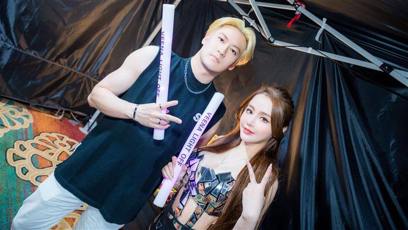 独家／百大美女DJ Veena携徒沈建宏登澳门！首秀擦火花曝2人：像兄弟