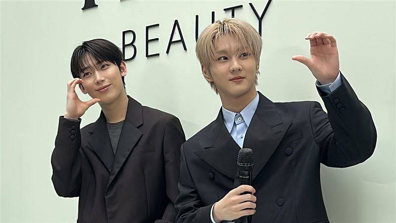 直击／挤爆中山！ENHYPEN祯元、善禹现身　上千粉丝应援酿道路瘫痪