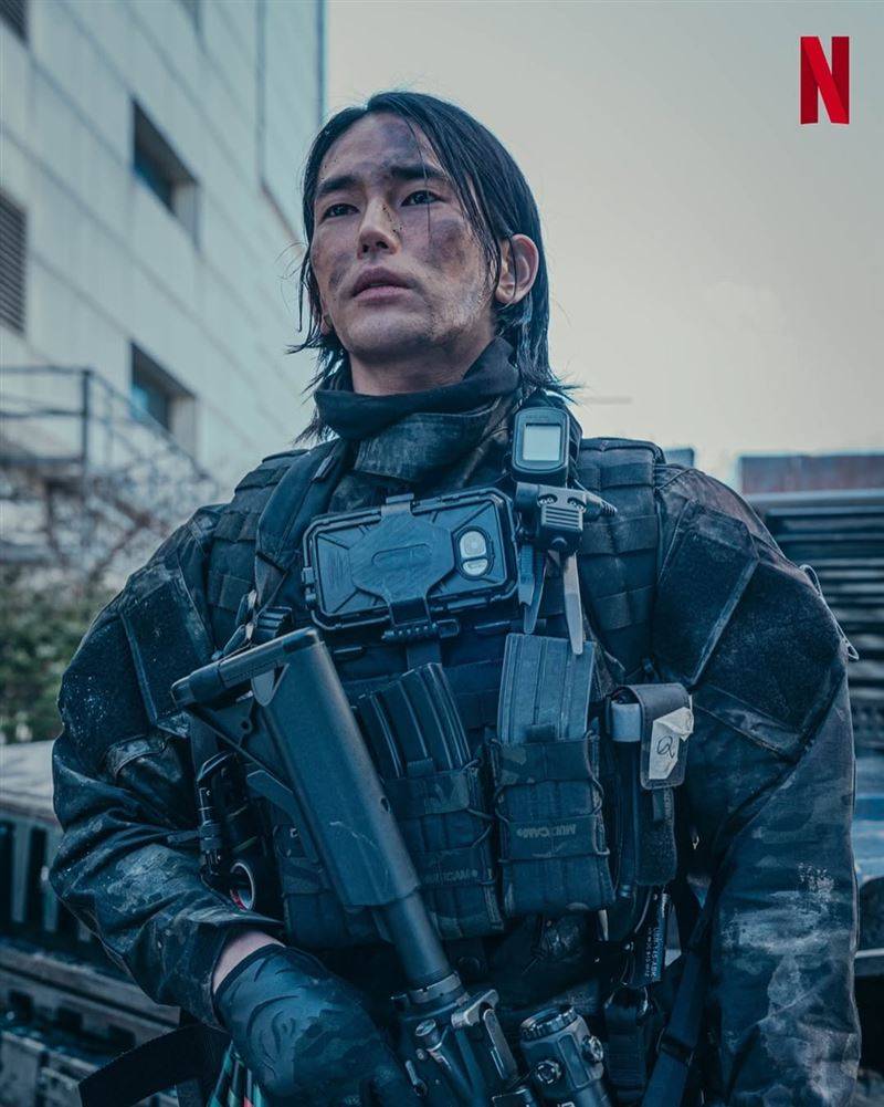 《单身即地狱4》1月14开播“最强肉体男神”登场不藏了！帅到不像军人 时尚资讯 图4张