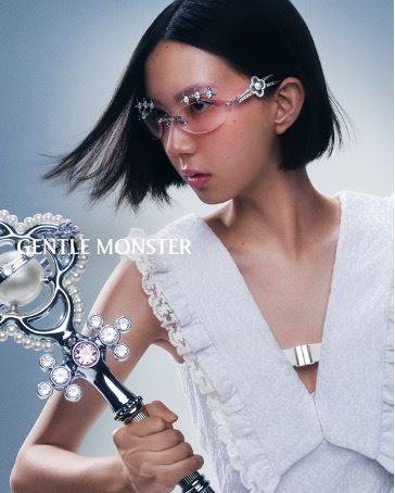GENTLE MONSTER 2025 JEWELRY系列巧妙融合珠宝与眼镜，以独特审美颠覆对眼镜的认知。（图／品牌业者提供）