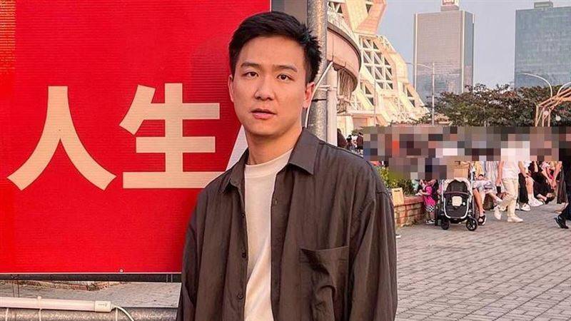 权乐告别式“脱口秀演员全来了”博恩一早到场“百灵果”凯莉哭红眼