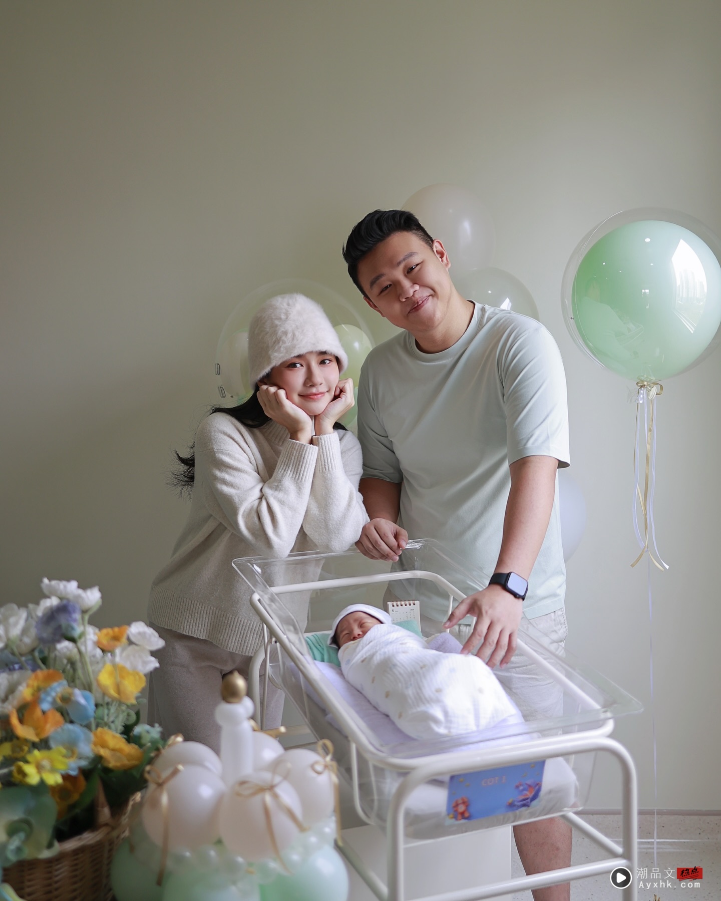 恭喜！秋雯喜迎宝宝！晒一家三口照：成功把小队长带来地球！ 娱乐资讯 图1张