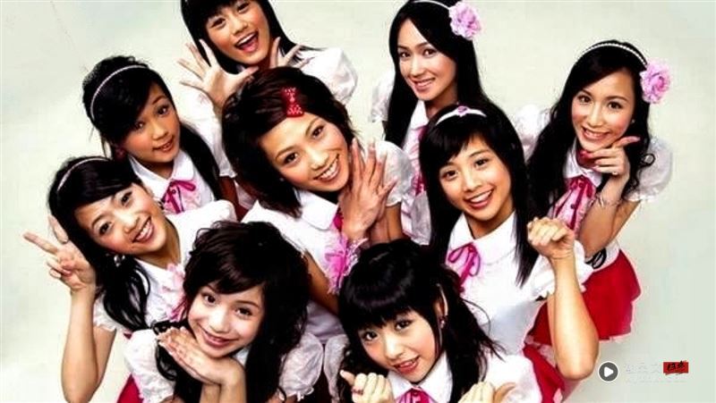 “黑涩会美眉”变“黑涩会妈妈”成员惊“20年了”晒对比旧照掀回忆杀!