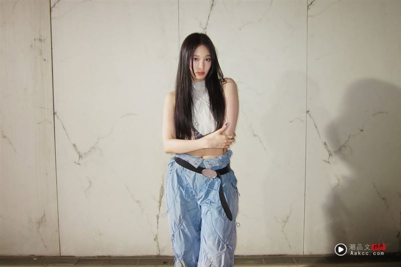 身价破兆千金出道！韩团美女成员“颜值学历超高”曾祖父竟是三星创办人 时尚资讯 图2张
