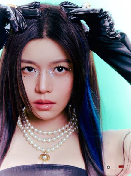 甜姐儿变摇滚女王？陈妍希新造型评价两极！XX毒评：台妹风太浓 时尚资讯 图5张