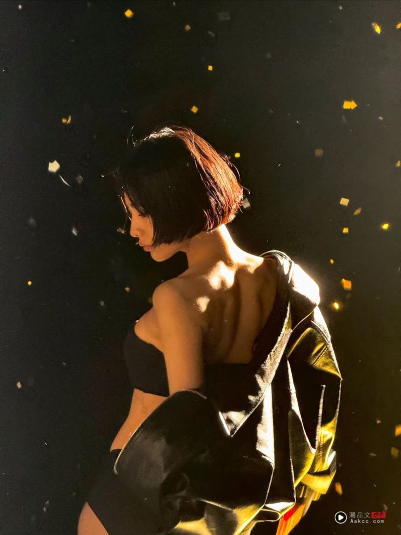 两度“世界最美”女星脱了！只穿内衣辣照流出　上帝视角看光浑圆酥胸 时尚资讯 图8张
