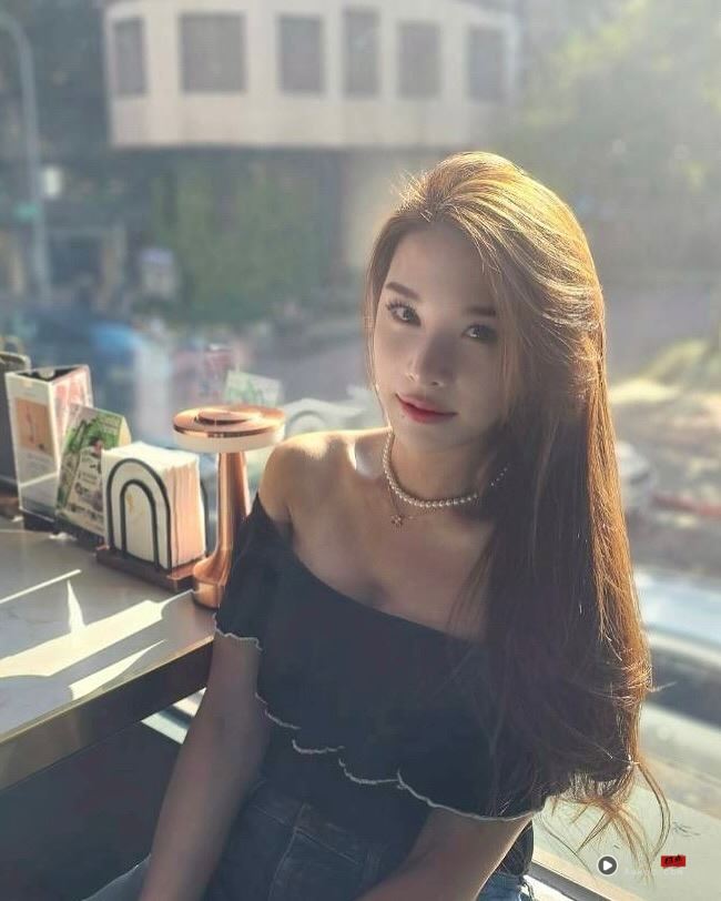 艾莉丝移居伦敦3年曝私心“台英落差”叹这1原因:中国台湾最幸福! 内容图1 潮品文-大潮社旗下实时最新热点娱乐时尚数码等新闻资讯网站! 女星艾莉丝近期返回中国台湾。(图/翻摄自艾莉丝脸书)