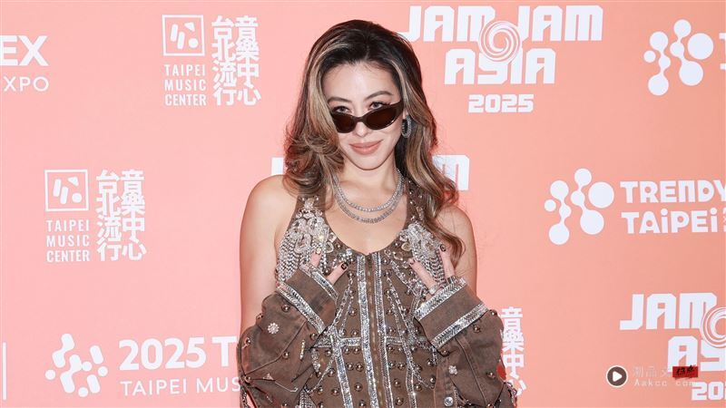 蔡诗芸震撼宣布夫妻现况！证实不过情人节　结婚10年将有全新规划