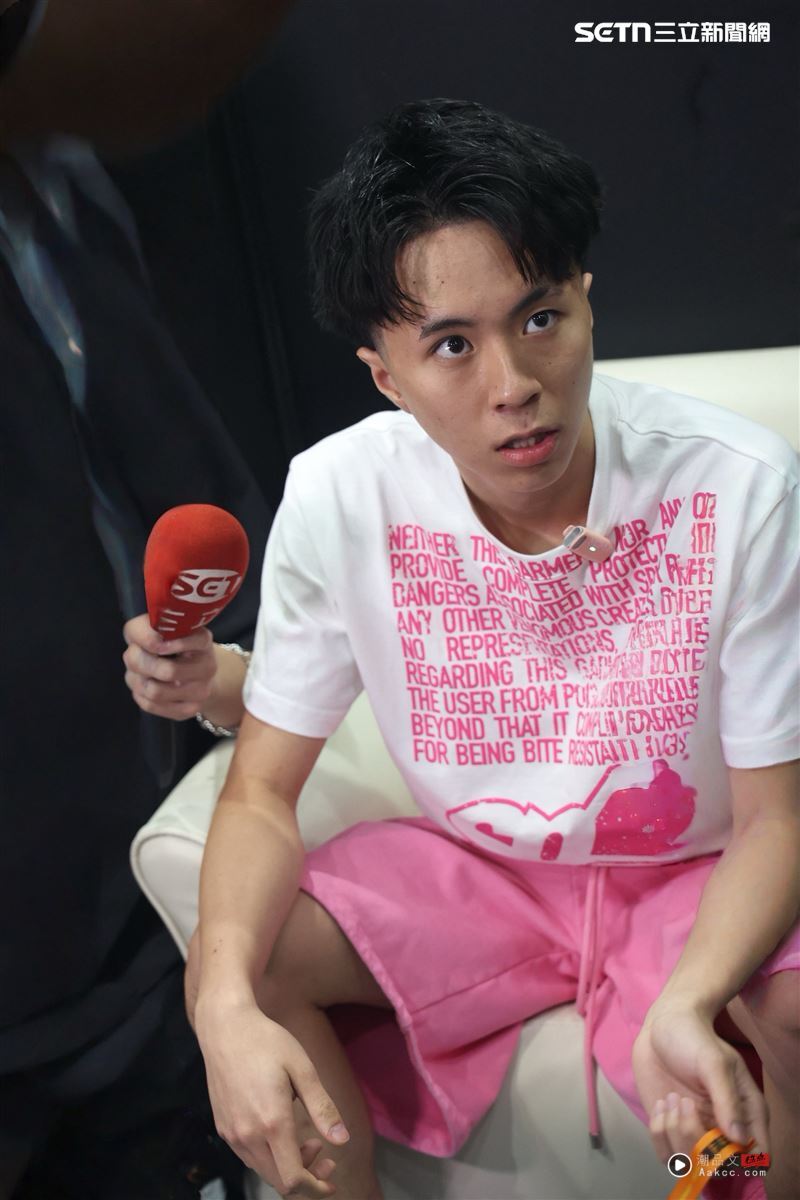 独家/“最强高中生”Ray直言:中国台湾人像NPC没差?就是亚洲文化很难改 内容图4 潮品文-大潮社旗下实时最新热点娱乐时尚数码等新闻资讯网站! Ray感觉中国台湾人像NPC这种是亚洲文化很难改