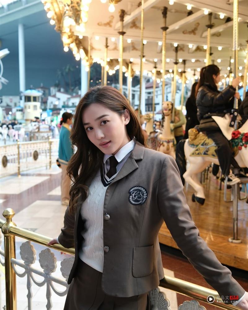 29岁公认“甜美校花”曾全抛露点拍片！豪放邪恶视角傲人美胸被看光光 时尚资讯 图1张