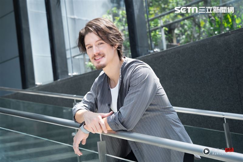 独／度蜜月差点错失金钟报名！周厚安自暴自弃遭老婆呛声：给我闭嘴 时尚资讯 图4张