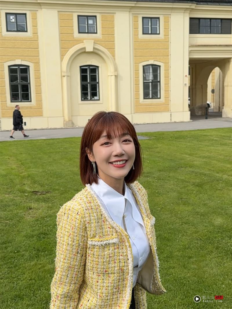 正妹铲土挖水沟救灾满身泥!近看竟是大咖女神 整条街脏泥全靠她清 内容图2 潮品文-大潮社旗下实时最新热点娱乐时尚数码等新闻资讯网站! 泱泱(吴泱潾)她在中秋连假期间低调前往灾区协助清淤,事后分享救灾过程。(图/翻摄自泱泱IG)