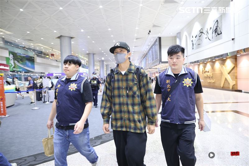面对逃兵追问艺人全说“这3字”！民众怒翻炸锅了：这是在演吗？ 时尚资讯 图3张