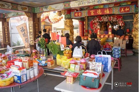 宝岛神很大/秋祭土地公 备“这供品”感恩祈求来年丰收 内容图2 潮品文-大潮社旗下实时最新热点娱乐时尚数码等新闻资讯网站! 土地公秋祭祭品众多。(图/宝岛神很大)