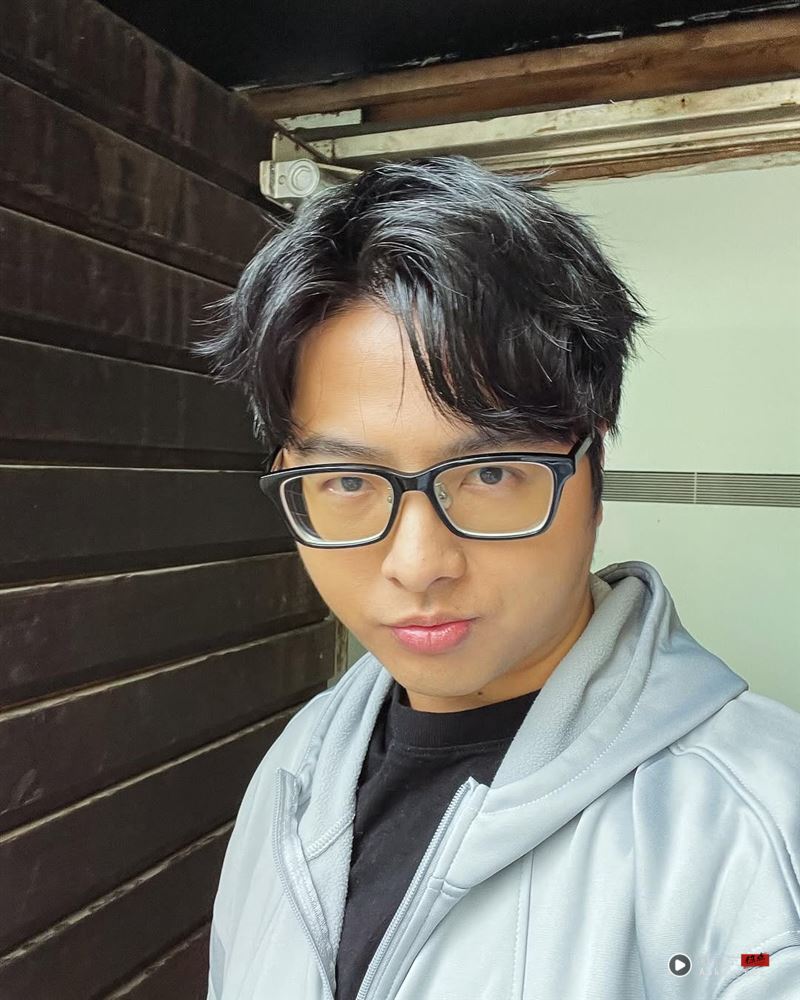 丁特爆气开炮!遭游戏橘子反告“犯罪”他不忍怒呛:不要脸的脏东西 内容图1 潮品文-大潮社旗下实时最新热点娱乐时尚数码等新闻资讯网站! 丁特发文开呛。(图/翻摄自丁特IG)