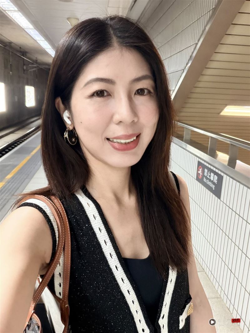 王子认了!因为“心疼”才越线 美女律师呛爆:聊骚叫没破坏家庭关系? 内容图2 潮品文-大潮社旗下实时最新热点娱乐时尚数码等新闻资讯网站! 律师李怡贞指出,男方在社群媒体发文承认“自己被戴绿帽”很不容易,同时痛批王子“超越朋友应有界线”的论调。(图/翻摄自脸书 女人大律师李怡贞)