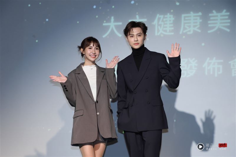 遭控婚内出轨王子!粿粿被酸“福原爱2号”发声:会负起母亲责任 内容图2 潮品文-大潮社旗下实时最新热点娱乐时尚数码等新闻资讯网站! 粿粿与王子先后发声。(图/记者郑孟晃摄影)