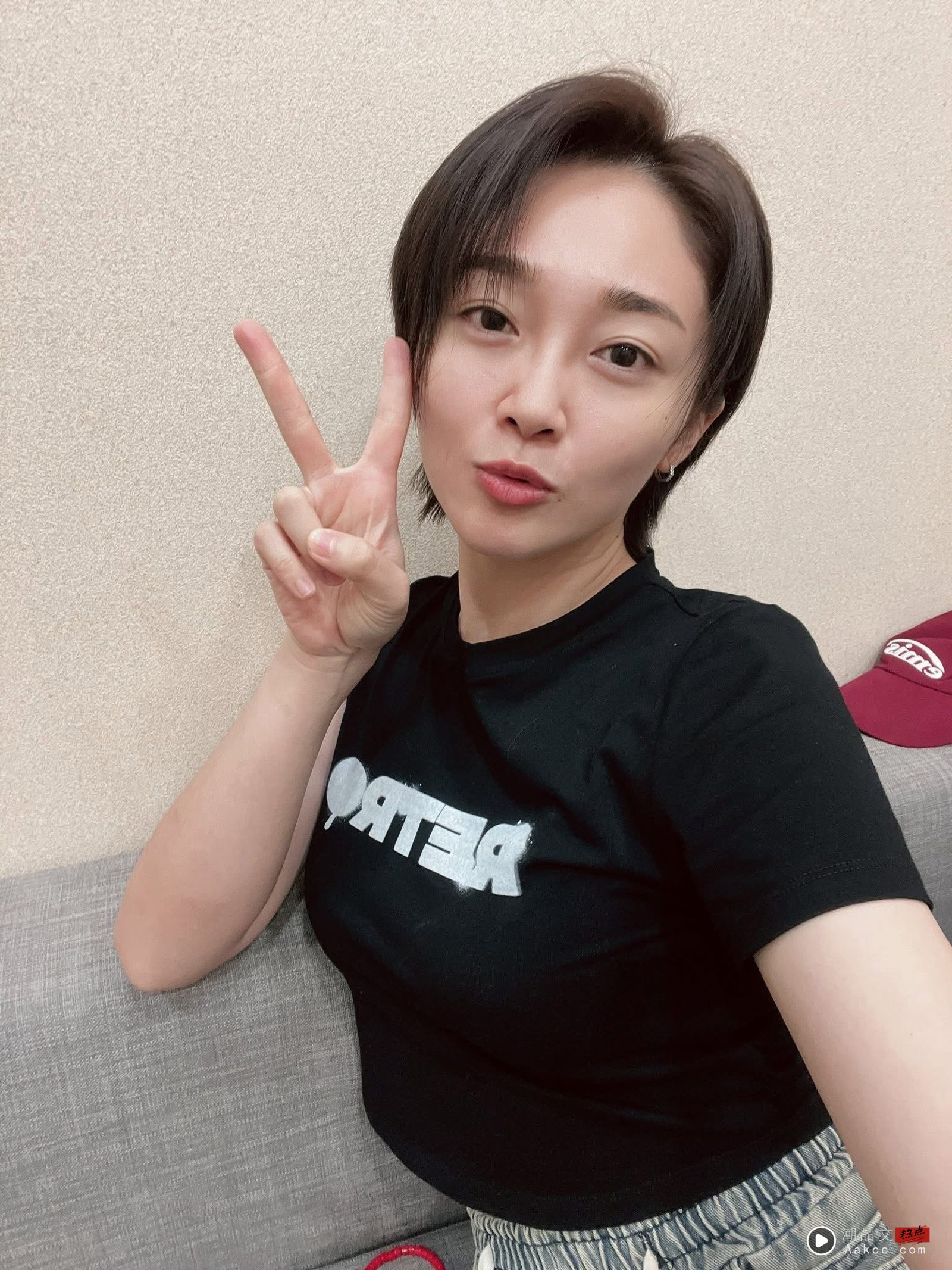 副业拼现金/女星开咸酥鸡店狂赚3500万 林俊杰咖啡厅曾获2大殊荣 内容图2 潮品文-大潮社旗下实时最新热点娱乐时尚数码等新闻资讯网站! 张文绮发展副业当起咸酥鸡老板娘。(翻摄自张文绮脸书)