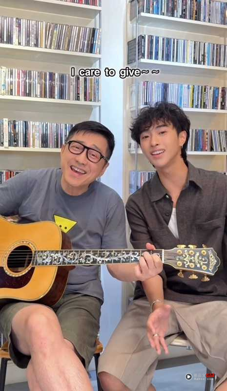 与继父同框／小哈利跟秦昊上节目　他眼神泄父爱感动网友 时尚资讯 图3张