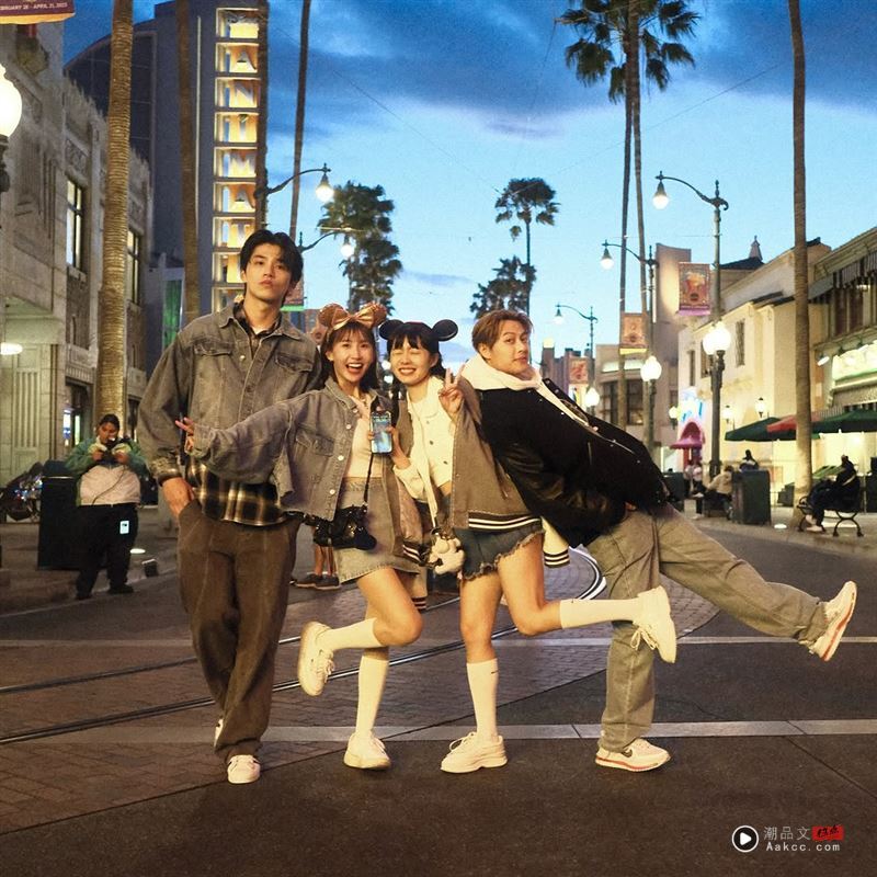 粿粿披爱的“小王外套”搭摩天轮!抓包暧昧1举动 网傻眼:太明显了! 内容图2 潮品文-大潮社旗下实时最新热点娱乐时尚数码等新闻资讯网站! 王子身穿异材质拼接黑外套。(图/翻摄自IG @prince_pstar)