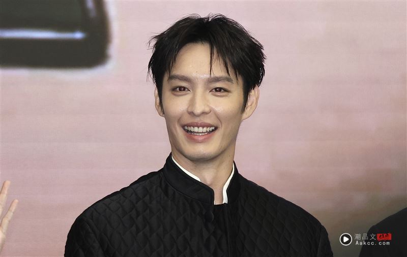 曾遭粿粿环抱！曹佑宁谈她出轨“很难不看到”　两人私下交情曝光 时尚资讯 图2张