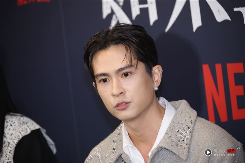 石知田爆受死亡威胁!演反派太逼真“收刀片恐吓”被呛:怎么不去死一死 内容图3 潮品文-大潮社旗下实时最新热点娱乐时尚数码等新闻资讯网站! 石知田饰演大反派遭到入戏观众攻击“去屎一屎”。(图/记者郑孟晃摄影)