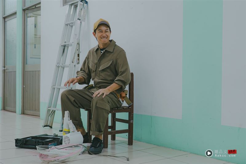 宿舍遭爆针孔偷拍!男星突化身“水电工”硬闯现场 受害者全吓歪